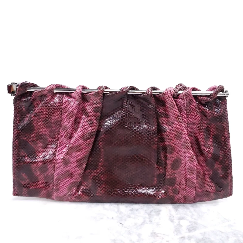 GUCCI PYTHON CLUTCH ROUCHED