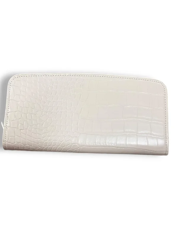 Wallet By A New Day, Size: Medium