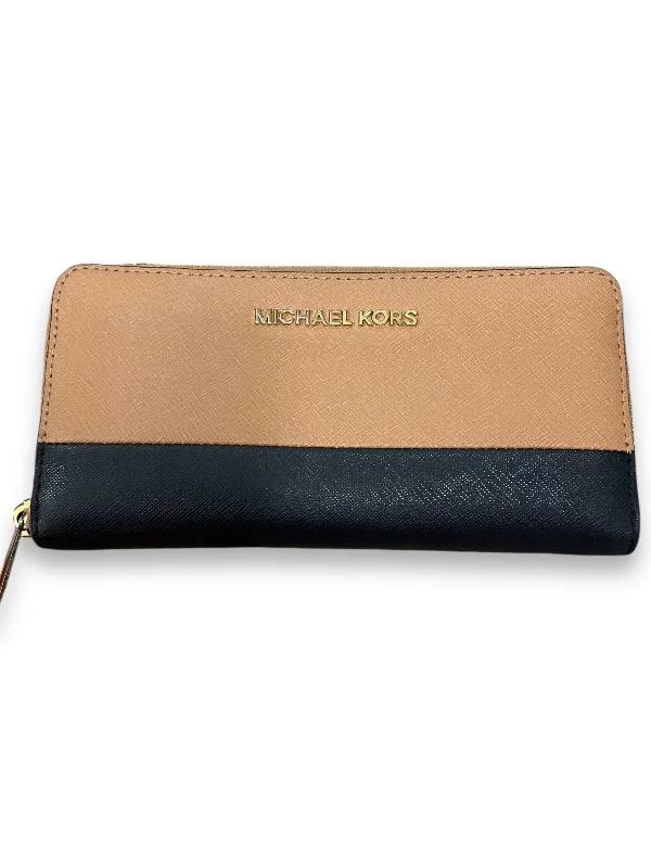 Wallet Designer By Michael Kors, Size: Medium